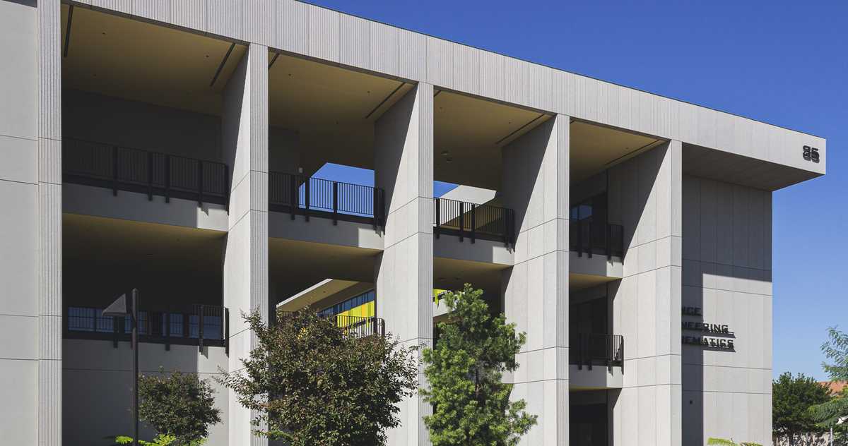 Cypress College, SEM Building